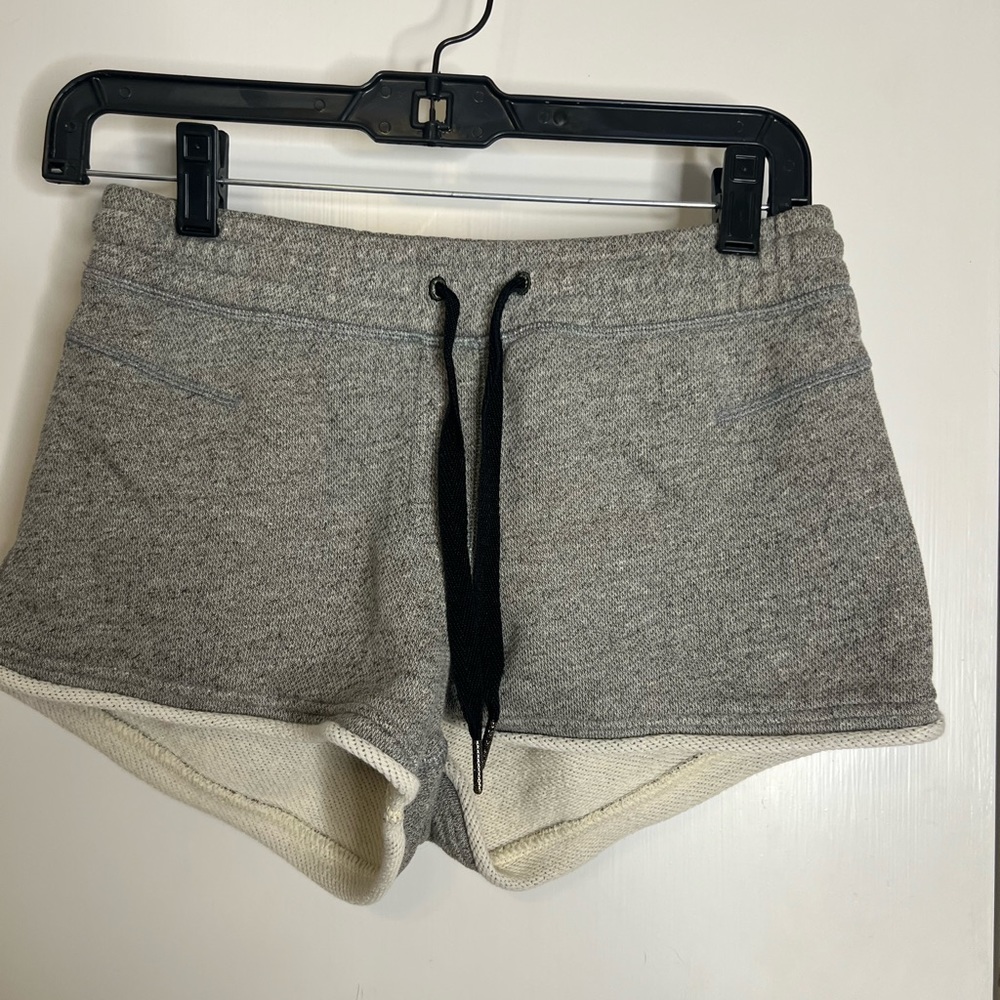 Lululemon scuba shorts